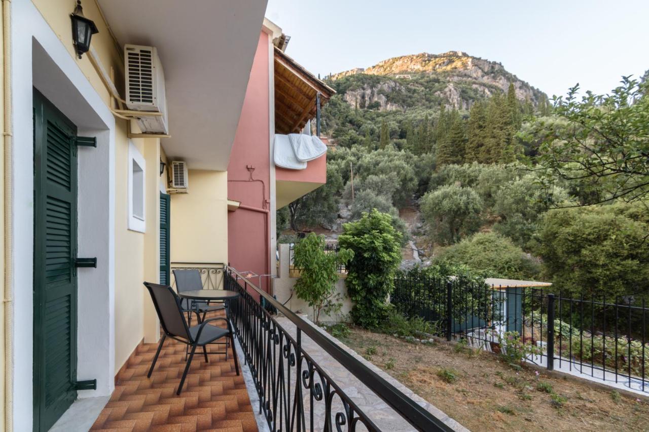 Balis Apartments Paleokastritsa Luaran gambar